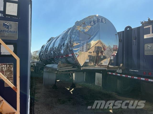 Polar  Прицепы-цистерны