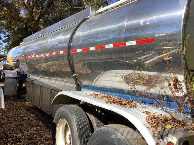 Polar  Прицепы-цистерны