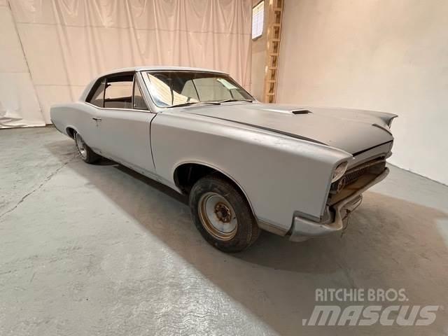 Pontiac GTO Легковые автомобили
