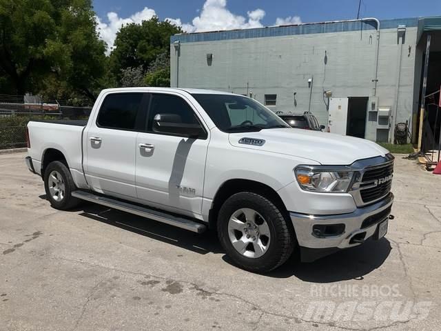 RAM 1500 Прочие фургоны