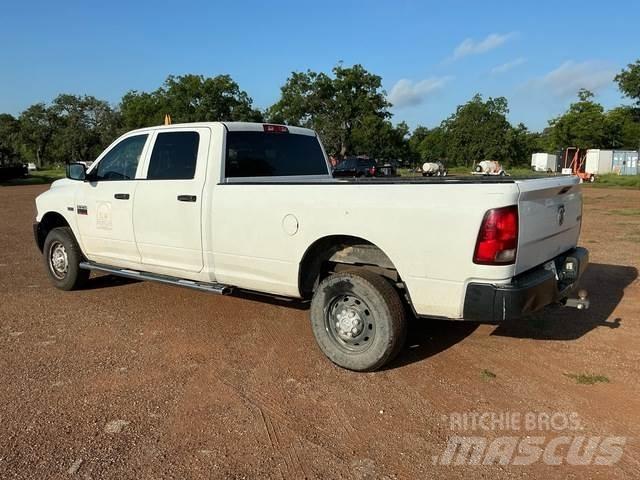 RAM 2500 Прочие фургоны