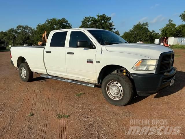 RAM 2500 Прочие фургоны