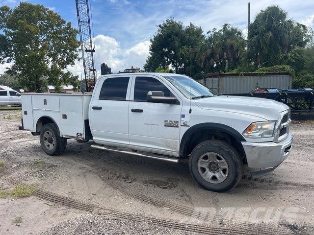RAM 2500 Бортовые фургоны