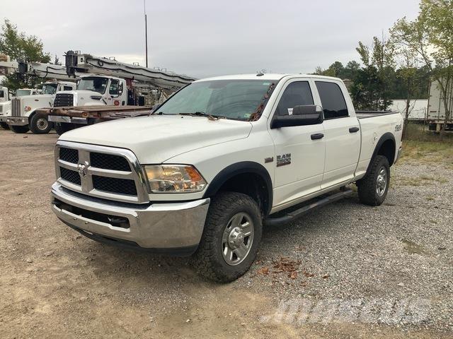 RAM 2500 Бортовые фургоны