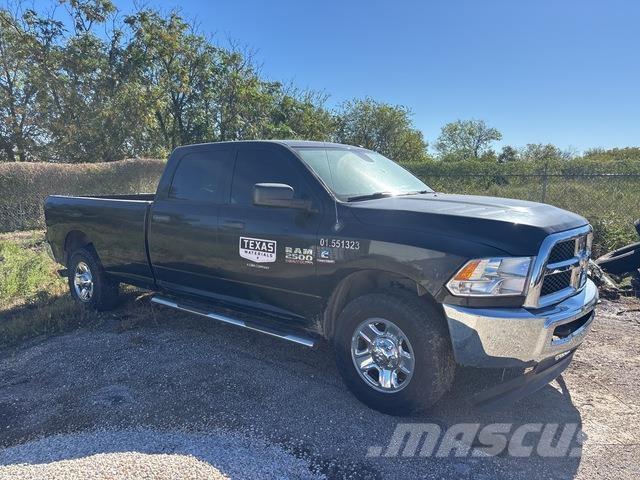 RAM 2500 Бортовые фургоны