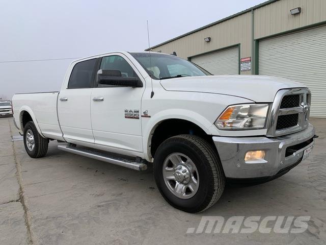 RAM 2500 Бортовые фургоны