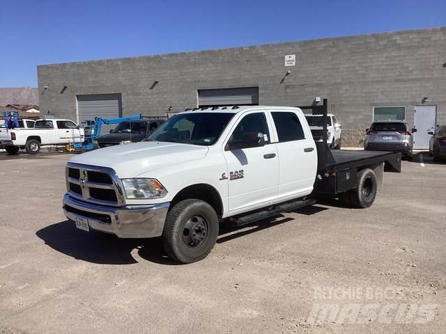 RAM 3500 Грузовики-платформы/боковая разгрузка