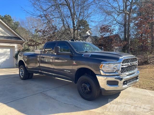 RAM 3500 Прочие фургоны