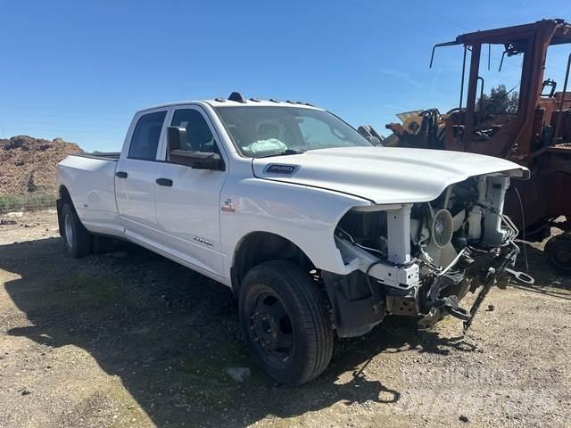 RAM 3500 Прочие фургоны