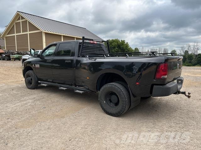 RAM 3500 Прочие фургоны