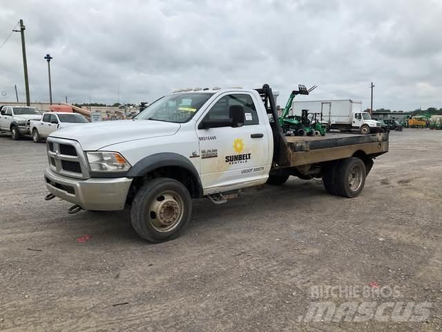 RAM 4500 Грузовики-платформы/боковая разгрузка