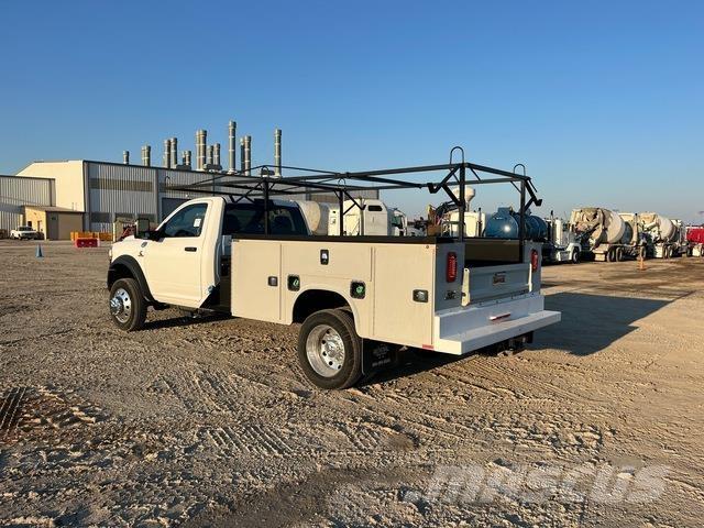 RAM 4500 Бортовые фургоны