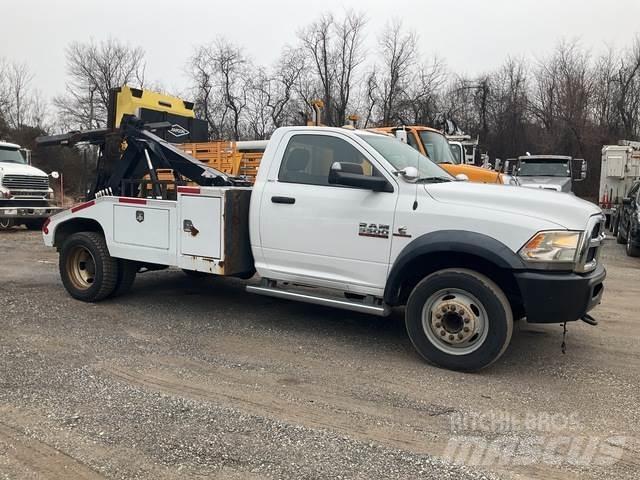 RAM 5500 Грузовые эвакуаторы