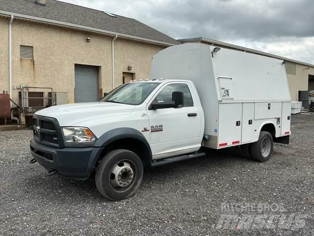 RAM 5500 Бортовые фургоны