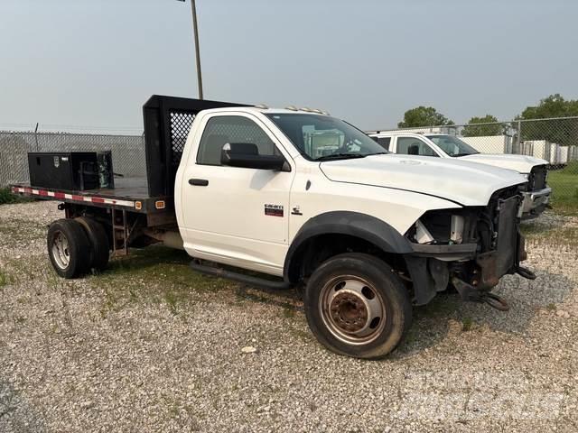 RAM 5500 Грузовики-платформы/боковая разгрузка