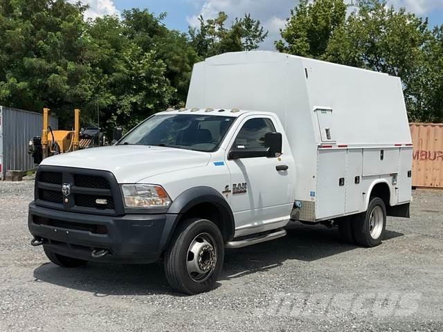 RAM 5500 Бортовые фургоны