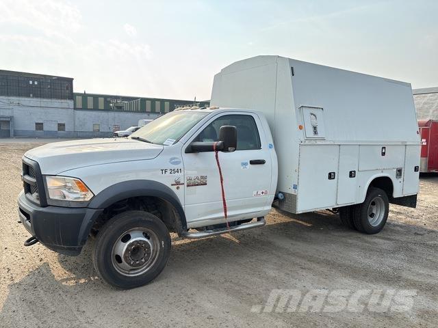 RAM 5500 Бортовые фургоны