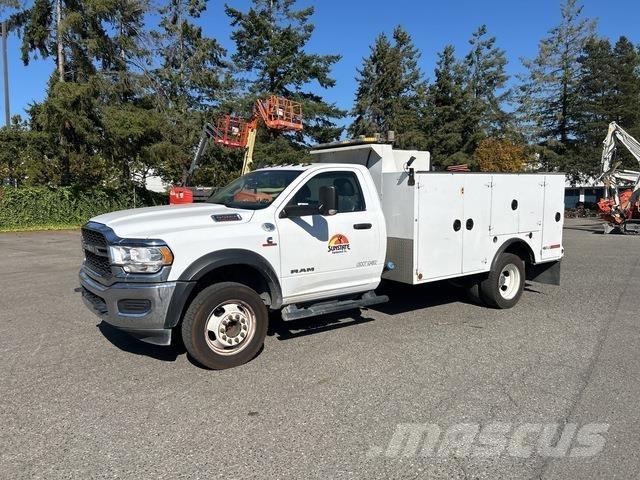 RAM 5500 Бортовые фургоны