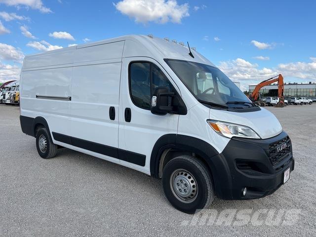 RAM Promaster Изотермический фургон