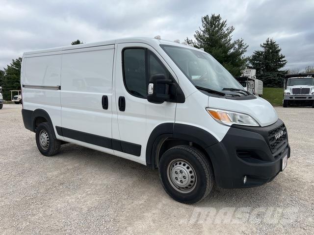 RAM Promaster Изотермический фургон