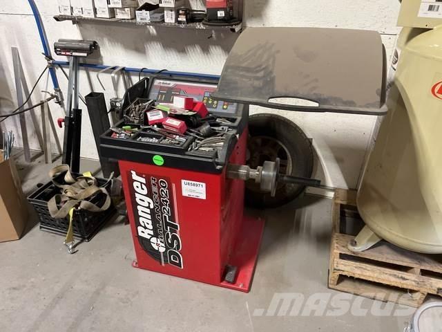 Ranger DST2420 Строительная техника - Другие