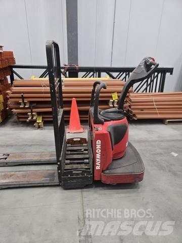 Raymond 8410 Ручные гидравлические тележки