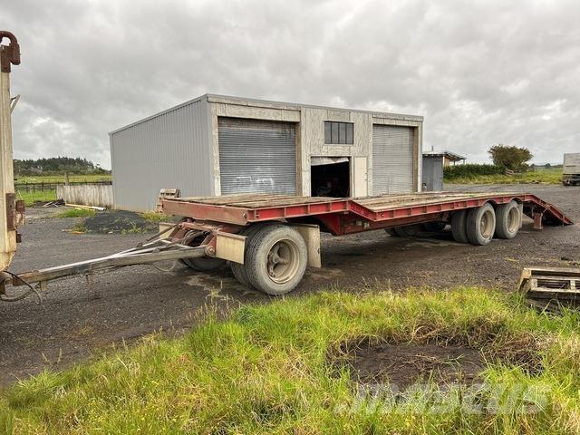 Roadrunner  Flatbed/Dropside trailers