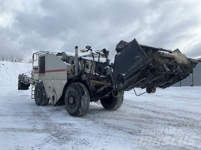 Roadtec SB2500D Машины для перевозки материалов