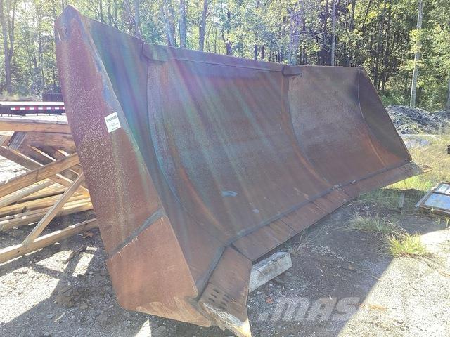 Rockland  Бульдозерные отвалы