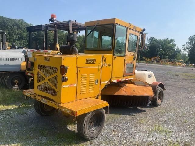 Rosco RB48 Внутренние подметальные машины