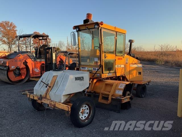 Rosco RB48 Внутренние подметальные машины