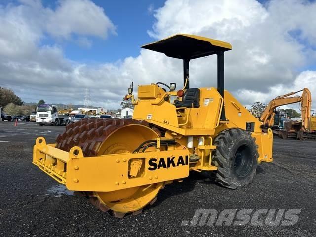 Sakai SV400TF Грунтовые катки
