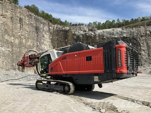Sandvik DI650I Буровые вышки