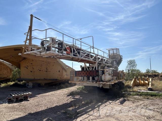 Sandvik DR460 Буровые вышки