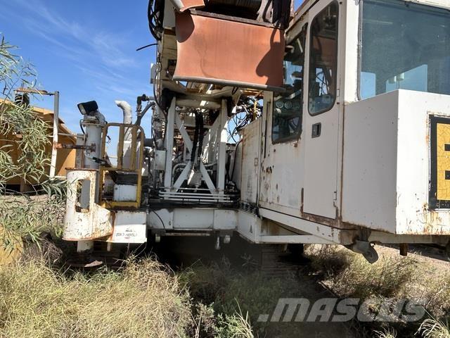 Sandvik DR460 Буровые вышки