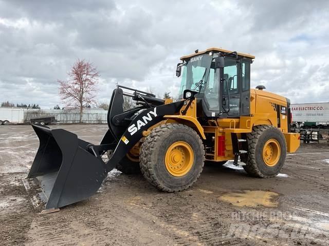 Sany SW305K Фронтальные погрузчики