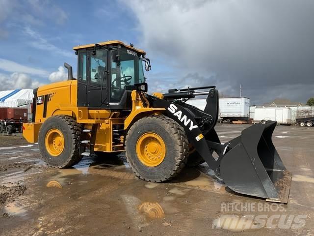 Sany SW305K Фронтальные погрузчики