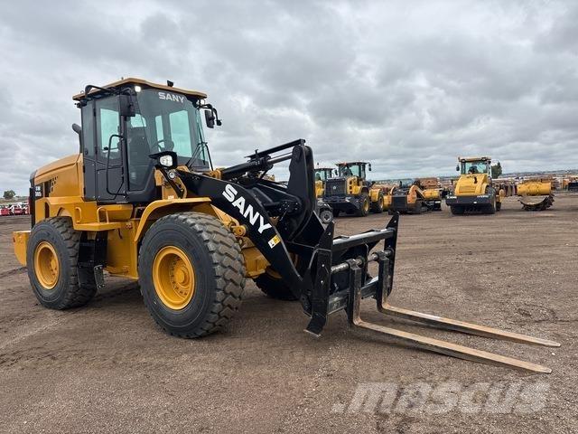 Sany SW305K Фронтальные погрузчики