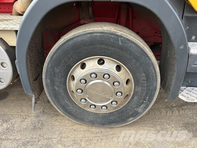 Scania P440 Грузовики-Мультилифты