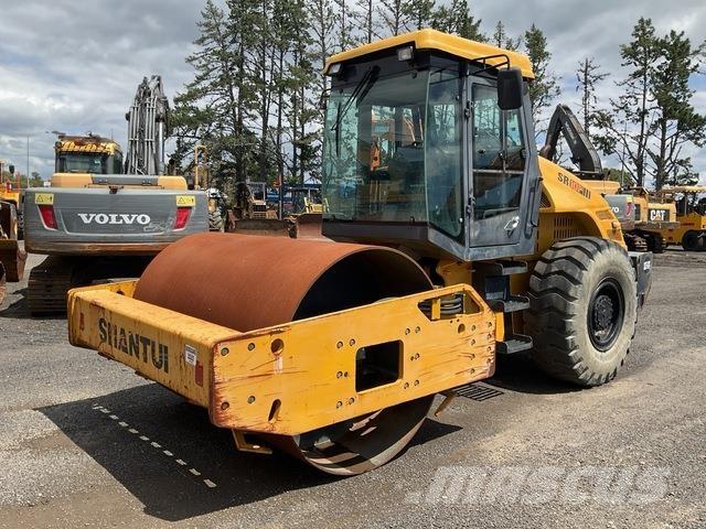 Shantui SR10P Грунтовые катки