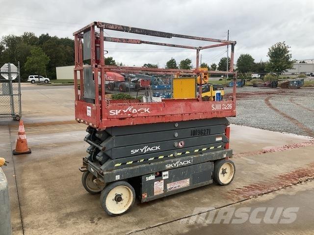 SkyJack 3226 Ножничные подъемники