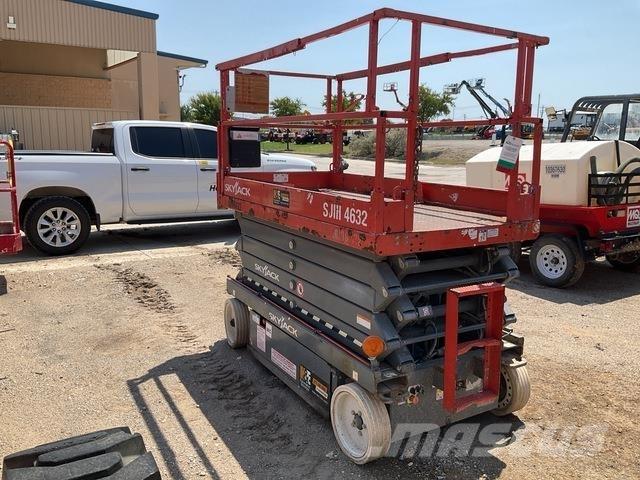 SkyJack 4632 Ножничные подъемники