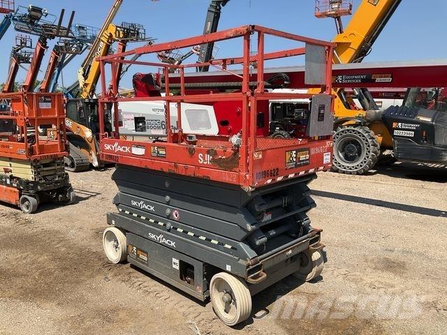 SkyJack 4632 Ножничные подъемники
