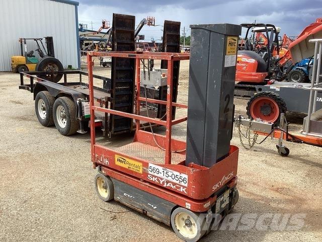 SkyJack SJ16 Вертикальные мачтовые подъемники