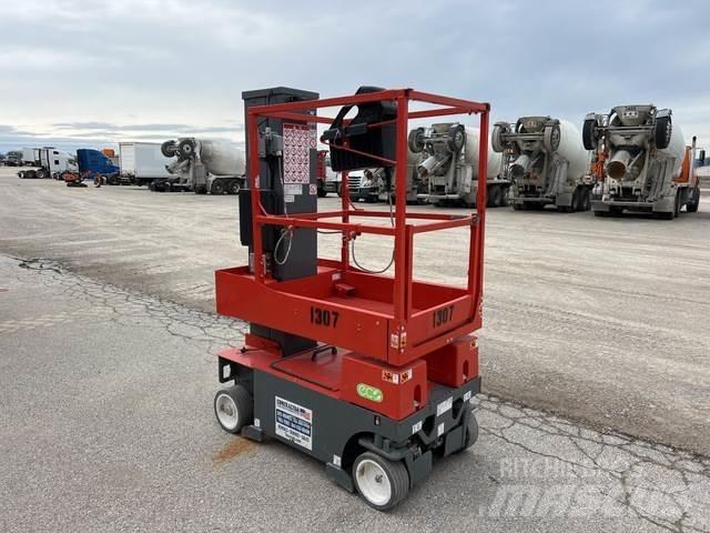 SkyJack SJ20E Вертикальные мачтовые подъемники
