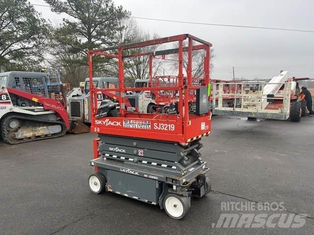 SkyJack SJ3219 Ножничные подъемники