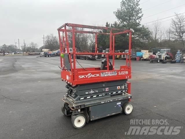 SkyJack SJ3219 Ножничные подъемники