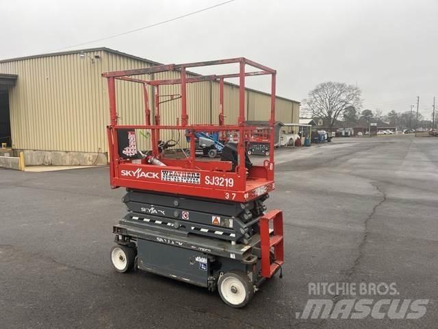SkyJack SJ3219 Ножничные подъемники