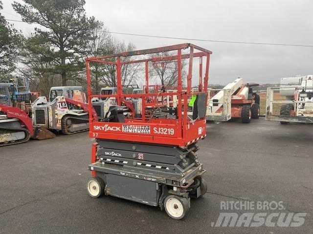 SkyJack SJ3219 Ножничные подъемники
