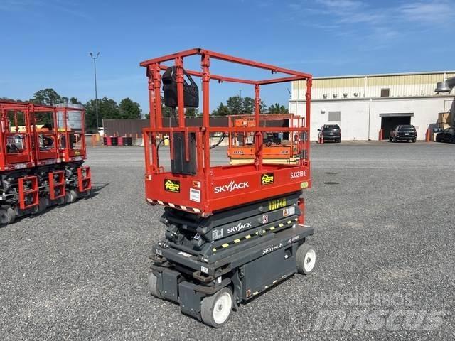 SkyJack SJ3219 Ножничные подъемники